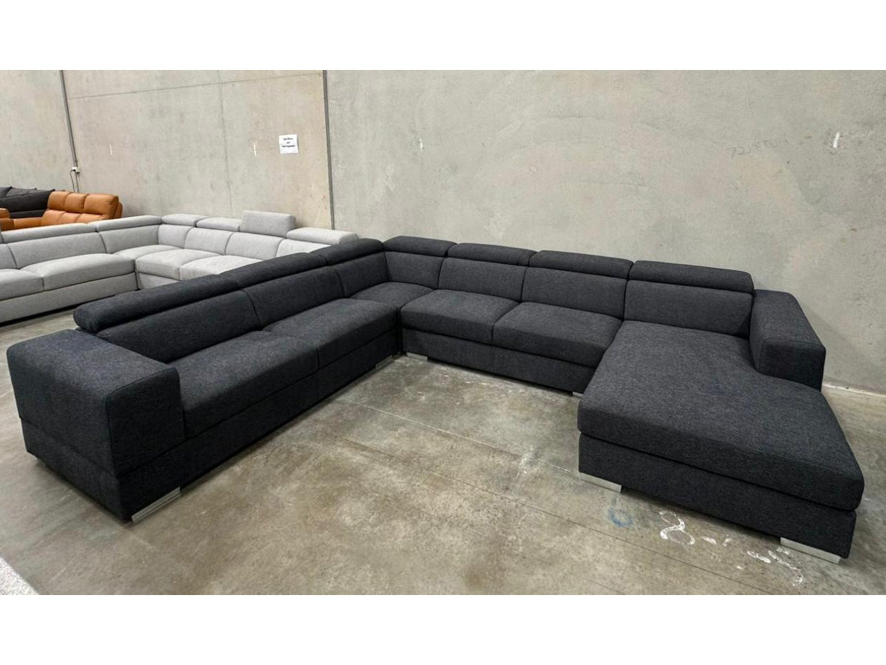 Kelvin Sofa